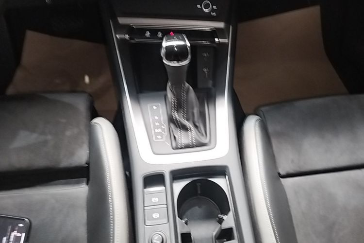 Audi Q3 2019 #21 Audi Q3 2019 immagine di auto #21