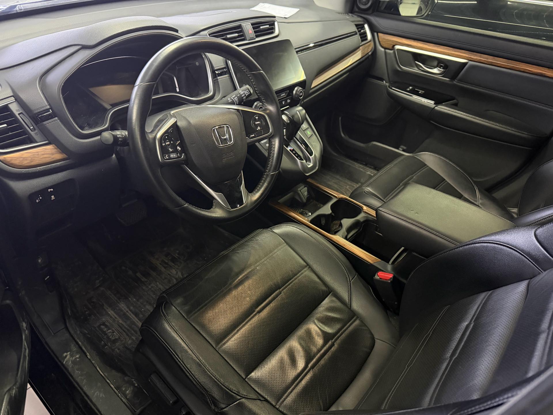 Honda CR-V 2019 car image #2