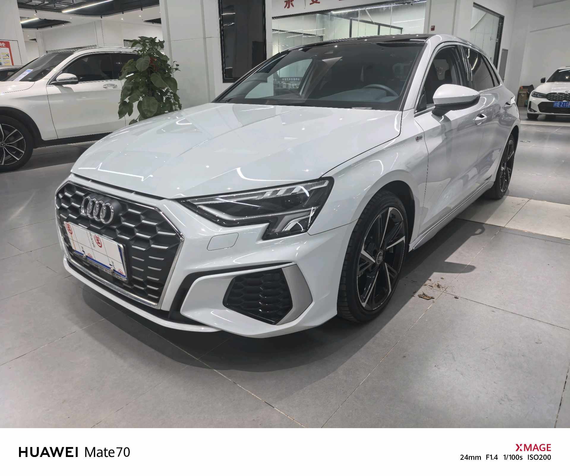 2022 2022 car image