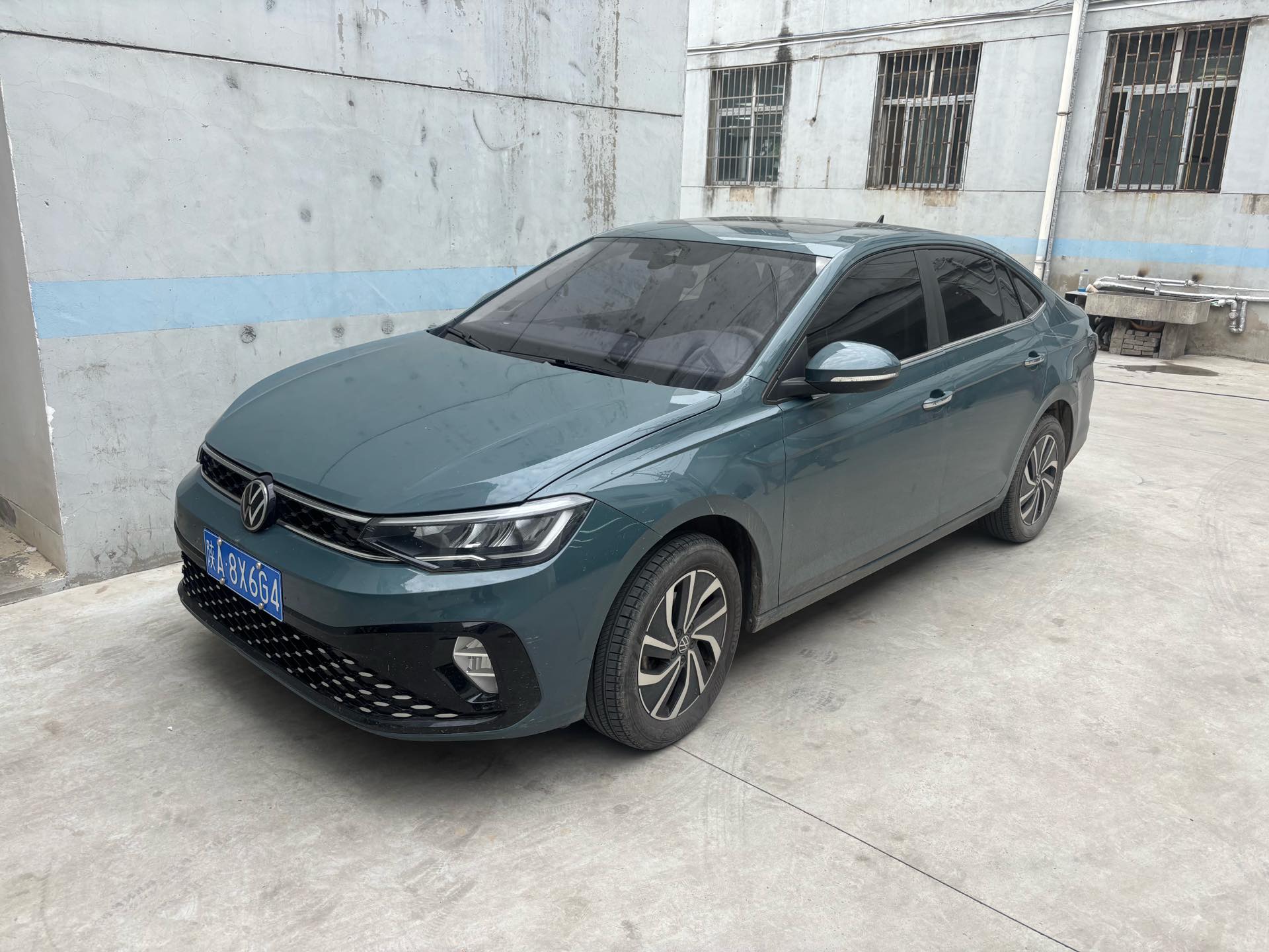Volkswagen Lavida 2023 car image 