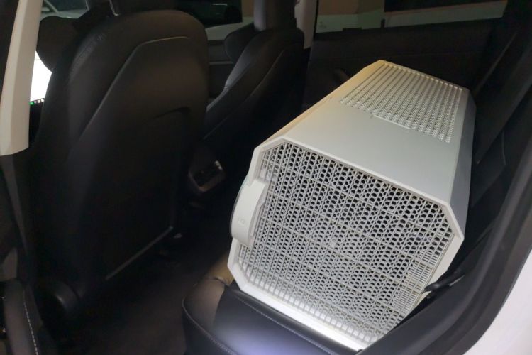 Tesla Model 3 2020 imagem de carro #10