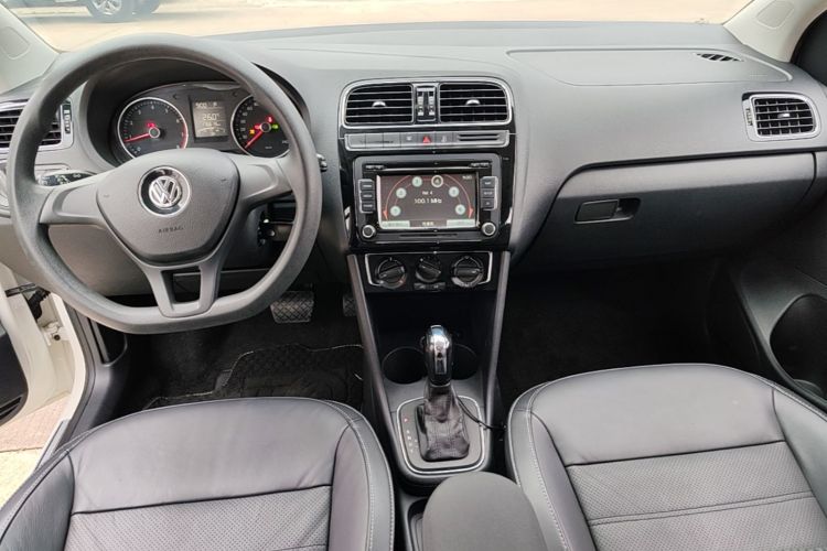 Volkswagen Polo 2014 #10 Volkswagen Polo 2014 car image #10