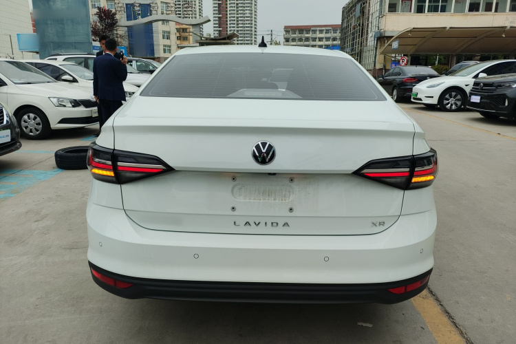 Volkswagen Lavida 2024 car image #6