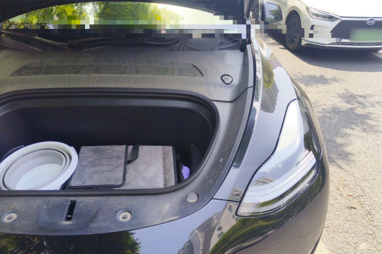 Tesla Model Y 2023 #29 Tesla Model Y 2023 car image #29