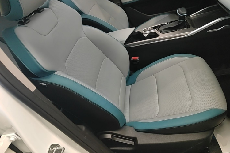 GEELY Emgrand 2024 #24 GEELY Emgrand 2024 image de voiture #24