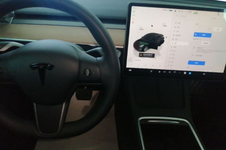 Tesla Model Y 2022 #14 Tesla Model Y 2022 car image #14