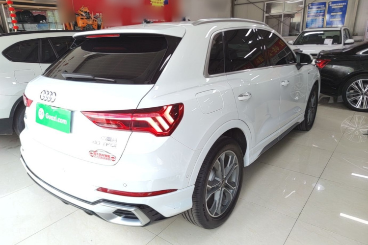 Audi Q3 2025 #7 Audi Q3 2025 car image #7