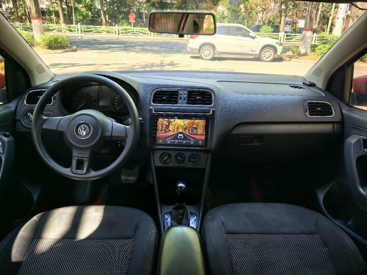 Volkswagen Polo 2014 #5 Volkswagen Polo 2014 car image #5