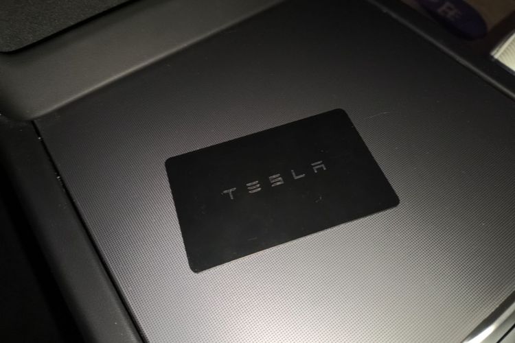 Tesla Model 3 2024 #14 Tesla Model 3 2024 car image #14