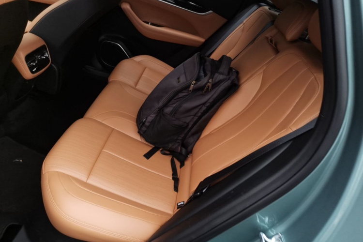 GEELY Boyue L 2025 #19 GEELY Boyue L 2025 immagine di auto #19