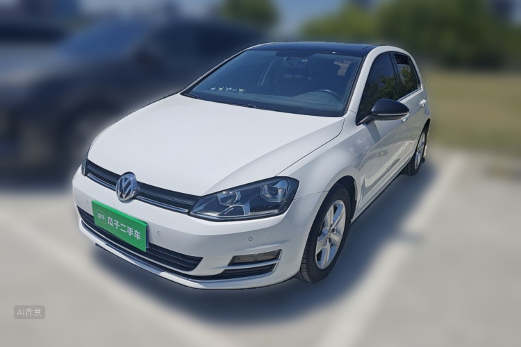 Volkswagen Golf 2017 car image #2