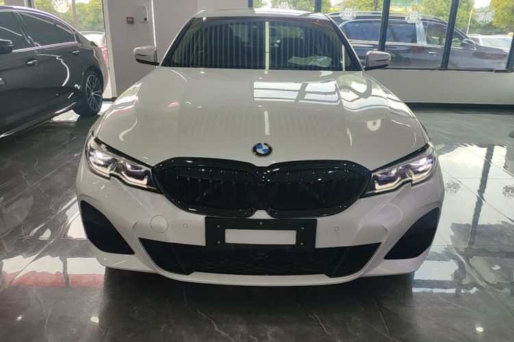 BMW 3 Series 2021 #3 BMW 3 Series 2021 car image #3