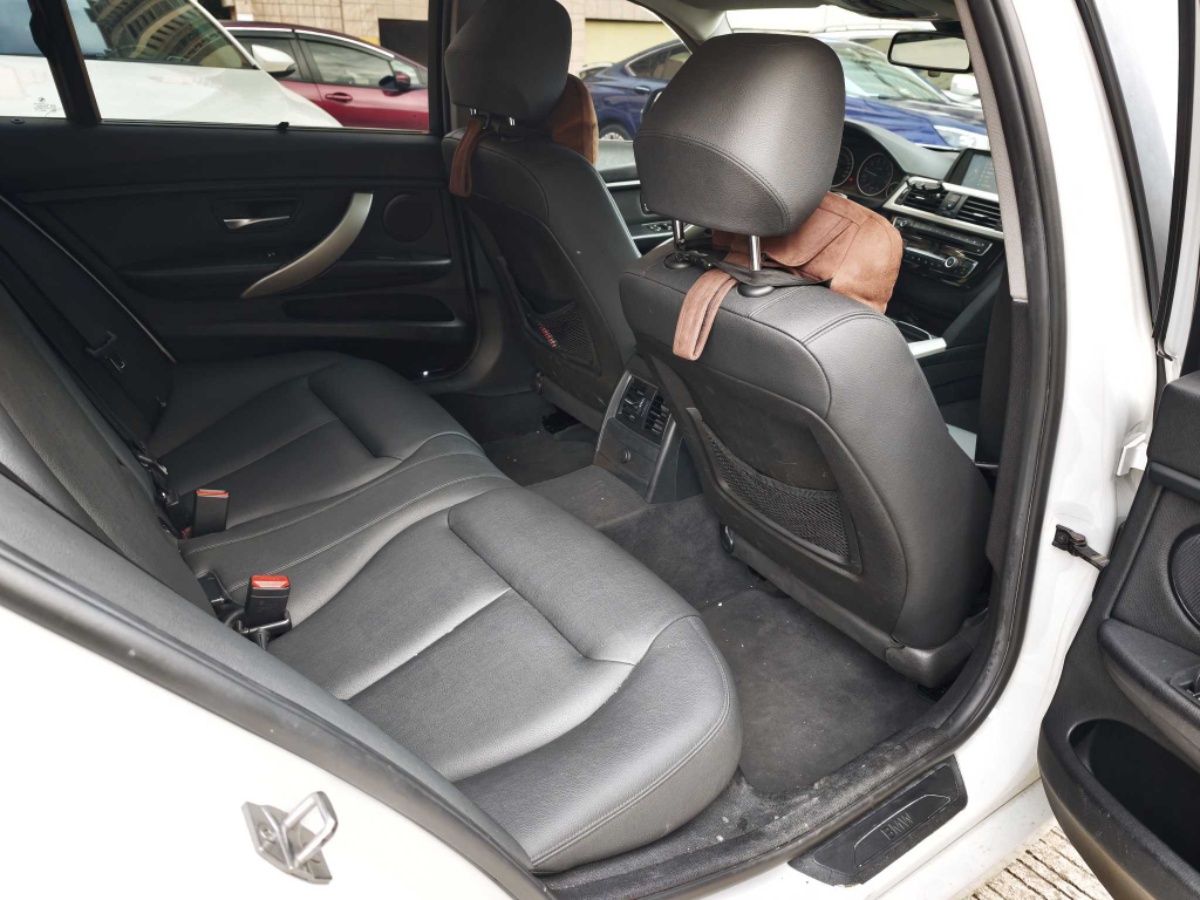 BMW 3 Series 2015 car image #3