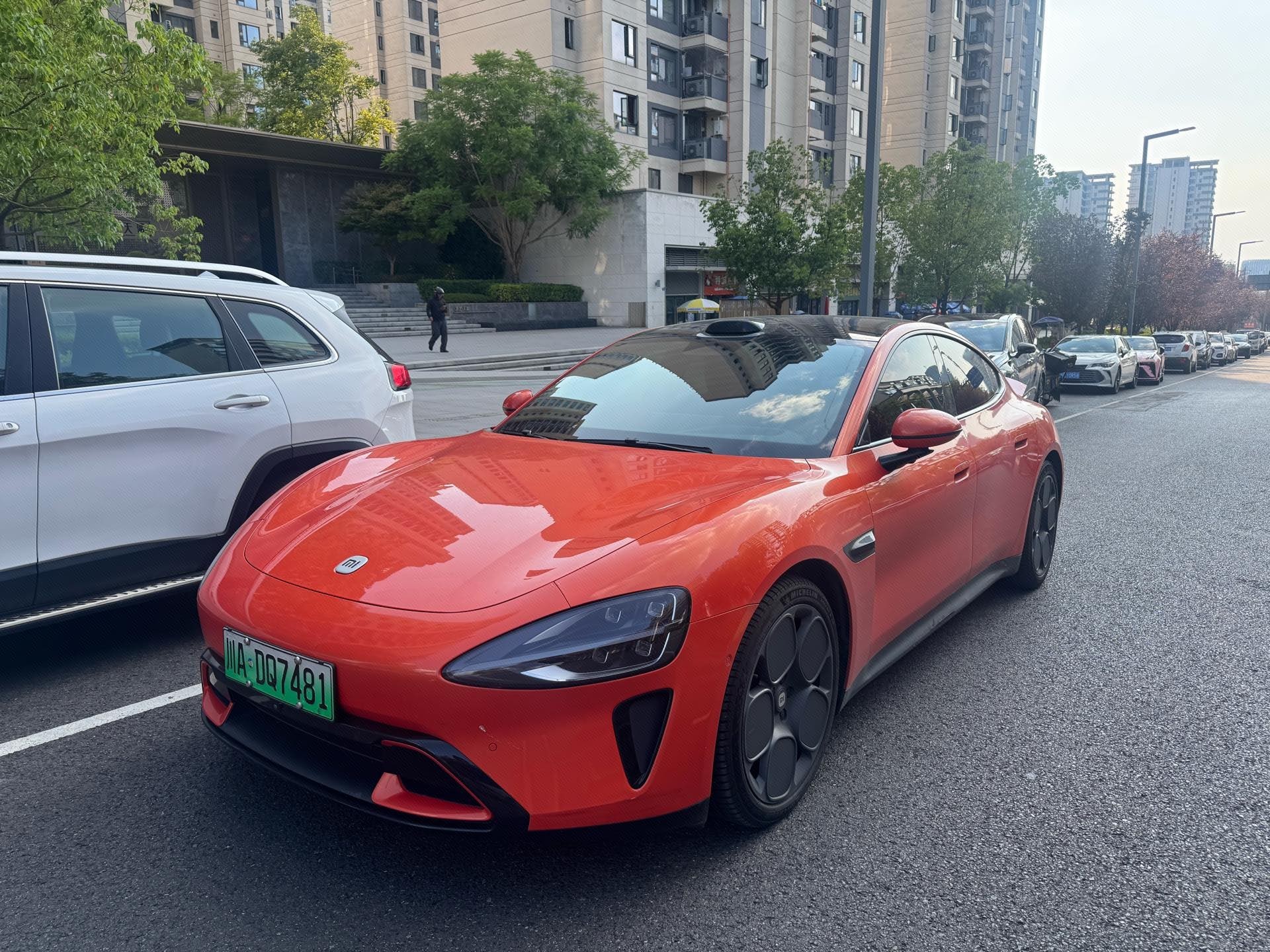MI SU7 2025 MI SU7 2025 car image