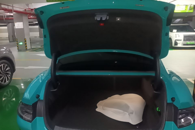 MI SU7 2024 car image #21