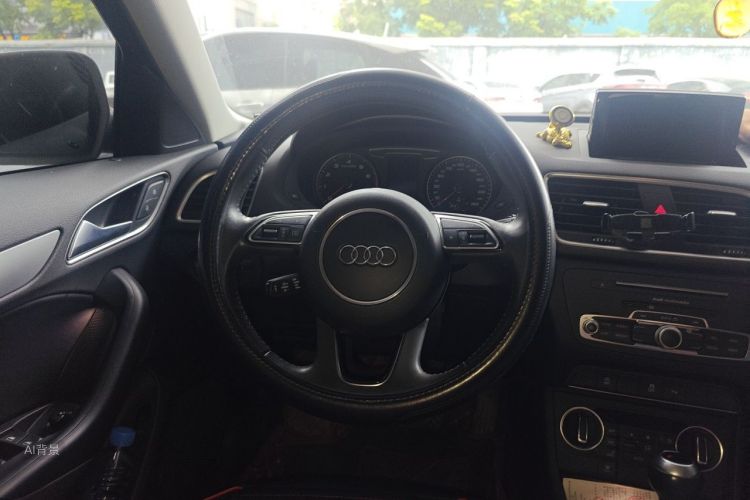 Audi Q3 2017 #12 Audi Q3 2017 car image #12