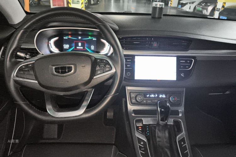 GEELY Emgrand 2019 car image #11
