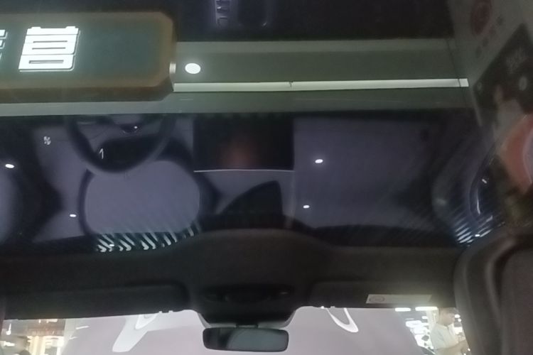 MI SU7 2024 car image #18