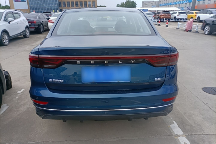 GEELY Emgrand 2025 #6 GEELY Emgrand 2025 car image #6