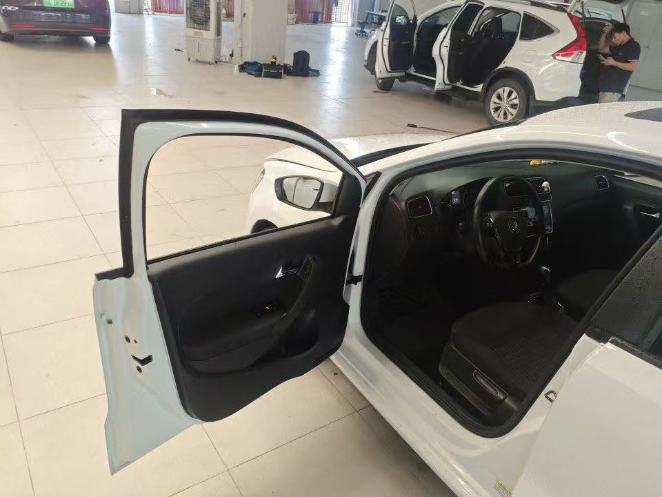 Volkswagen Polo 2019 immagine di auto #3