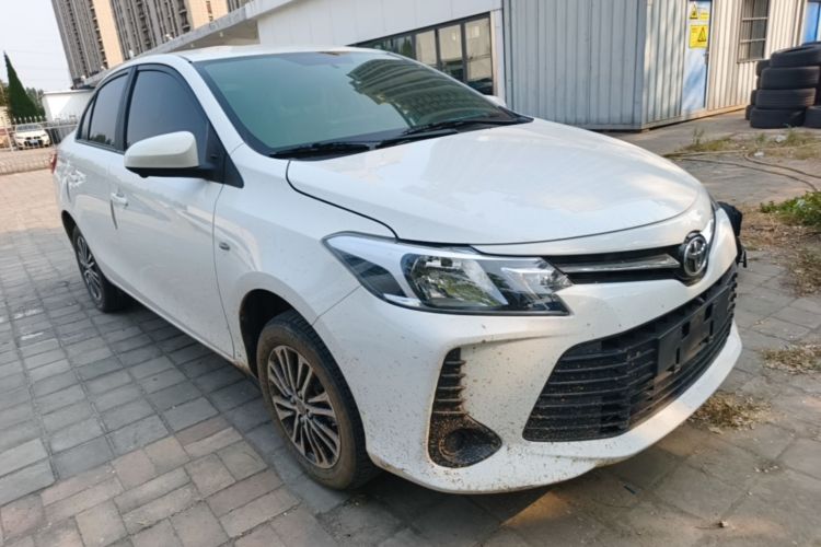 Toyota Vios 2021 صورة سيارة #4