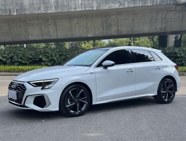 Audi A3 2024 immagine di auto 