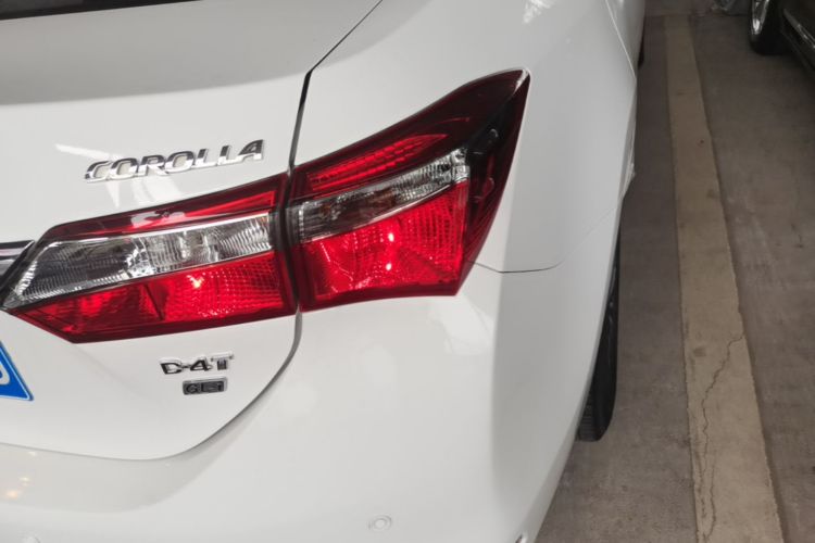 Toyota Corolla 2018 #8 Toyota Corolla 2018 car image #8