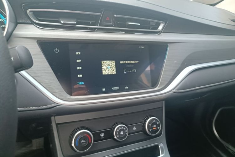 GEELY Emgrand 2021 car image #13