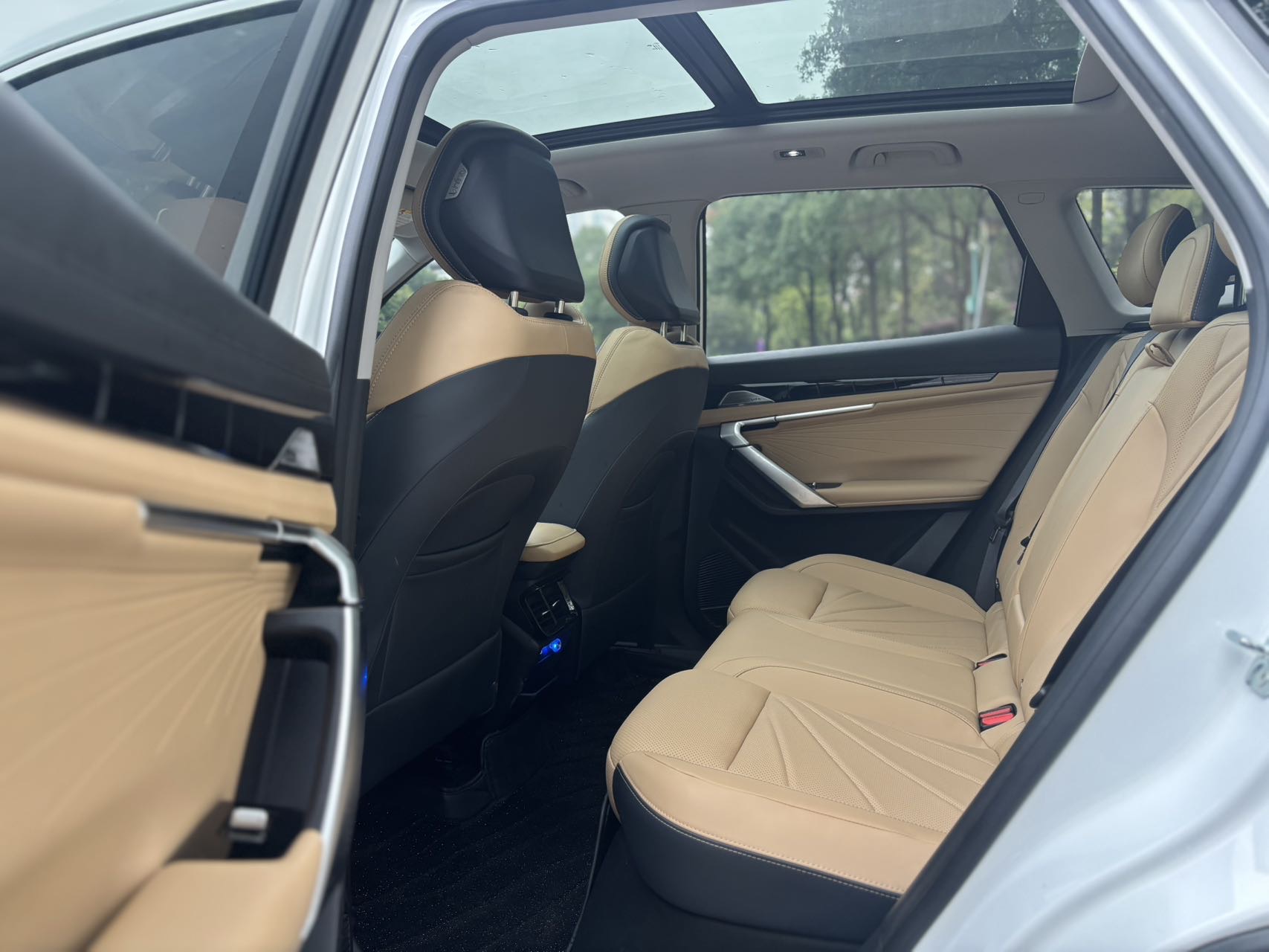 GEELY Boyue L 2024 #5 GEELY Boyue L 2024 immagine di auto #5