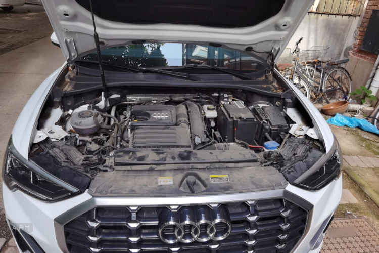 Audi Q3 2022 #22 Audi Q3 2022 car image #22