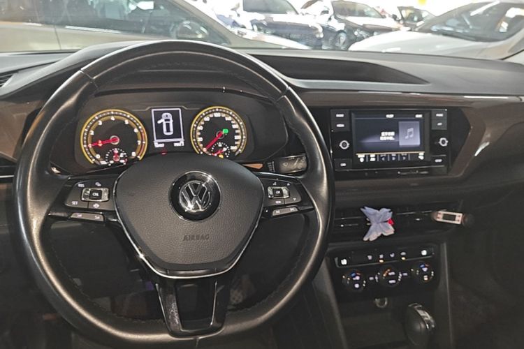 Volkswagen Tharu 2020 #10 Volkswagen Tharu 2020 car image #10