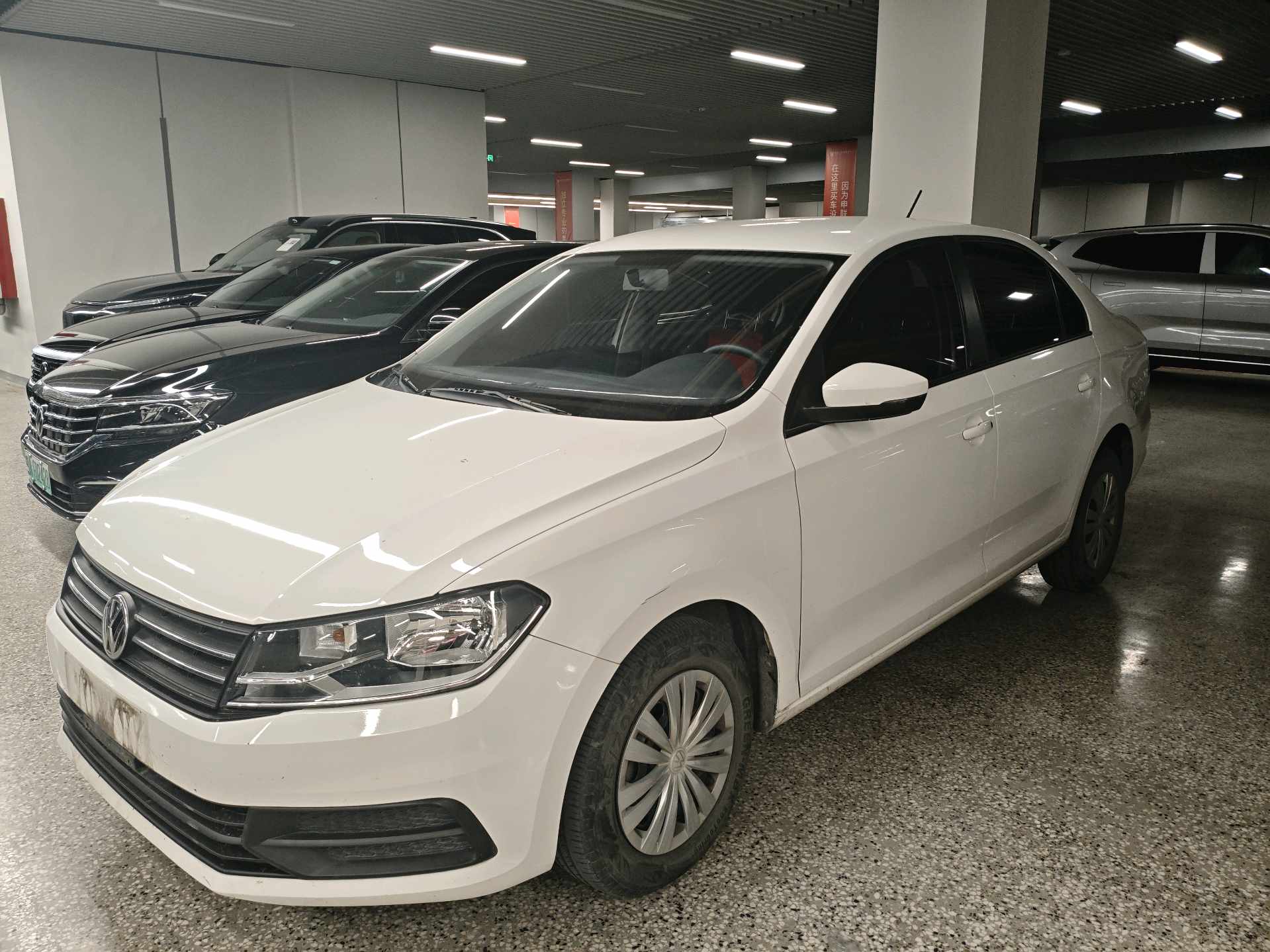 Volkswagen Santana 2022 car image 