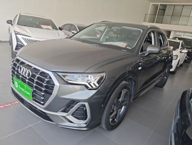 Audi Q3 2022 car image 