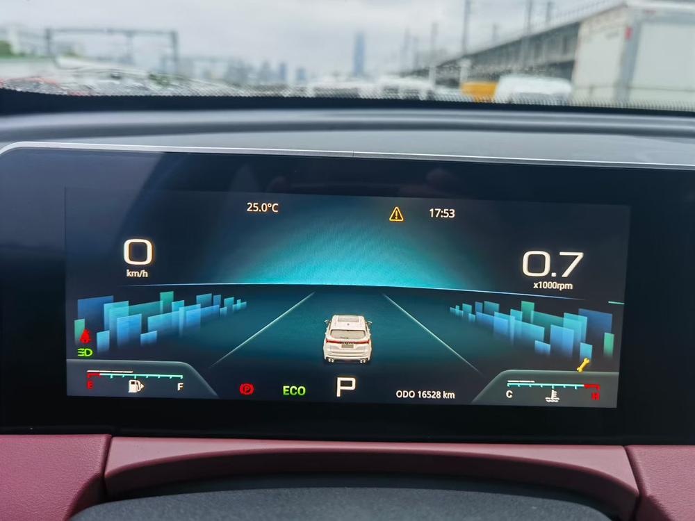 Jetour X70 PLUS 2024 #6 Jetour X70 PLUS 2024 car image #6
