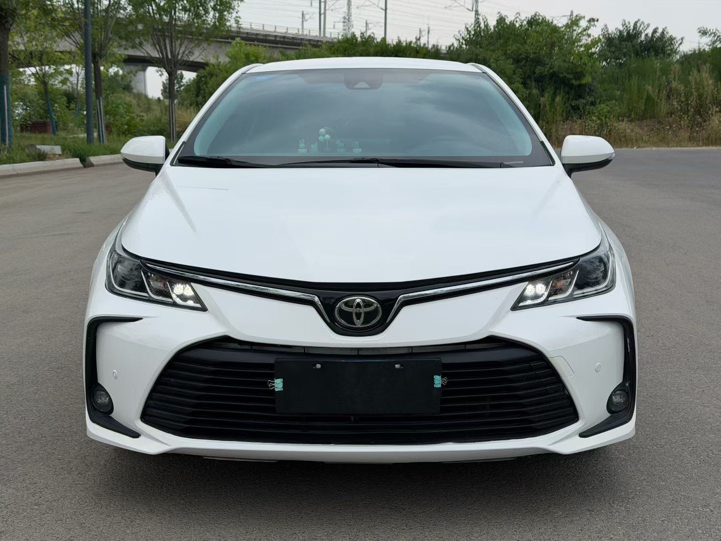 Toyota Corolla 2019 car image #2