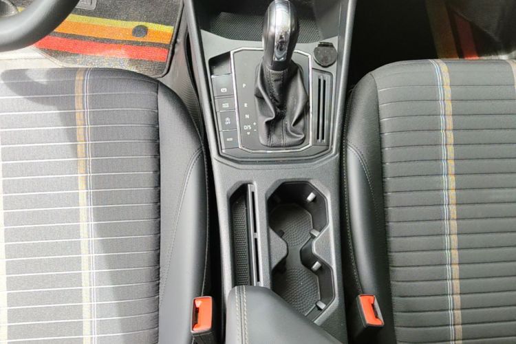Volkswagen Lavida 2021 #14 Volkswagen Lavida 2021 car image #14