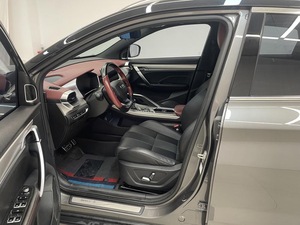 2021 #17 2021 immagine di auto #17