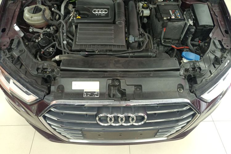 Audi A3 2019 car image #20