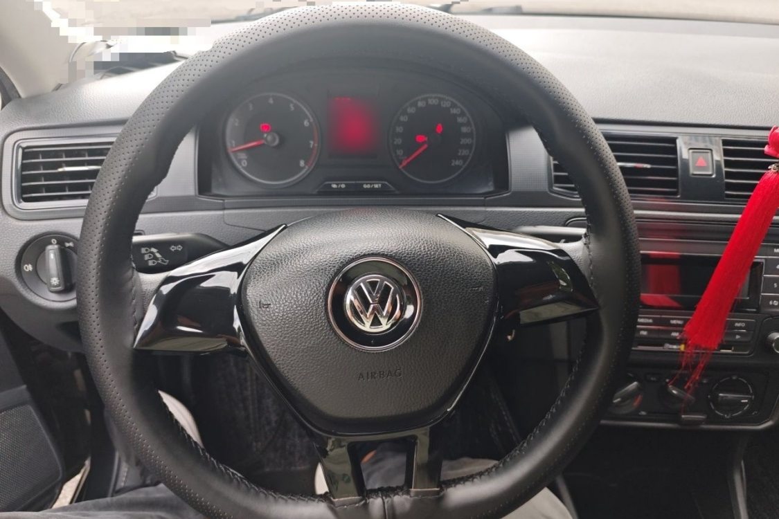 Volkswagen Santana 2017 #22 Volkswagen Santana 2017 car image #22