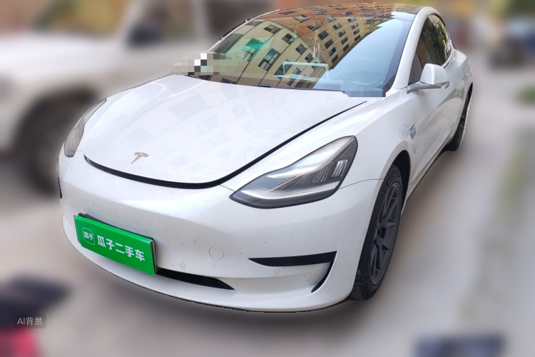 Tesla Model 3 2020 car image #2