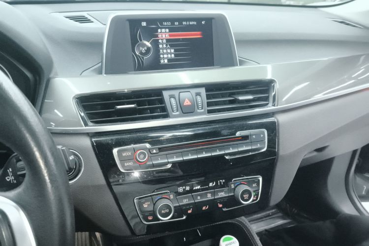 BMW X1 2017 imagen de coche #13