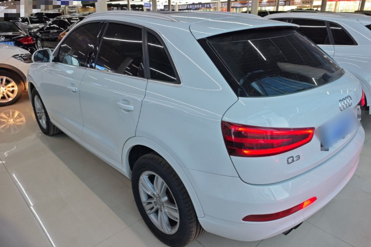Audi Q3 2015 #5 Audi Q3 2015 car image #5