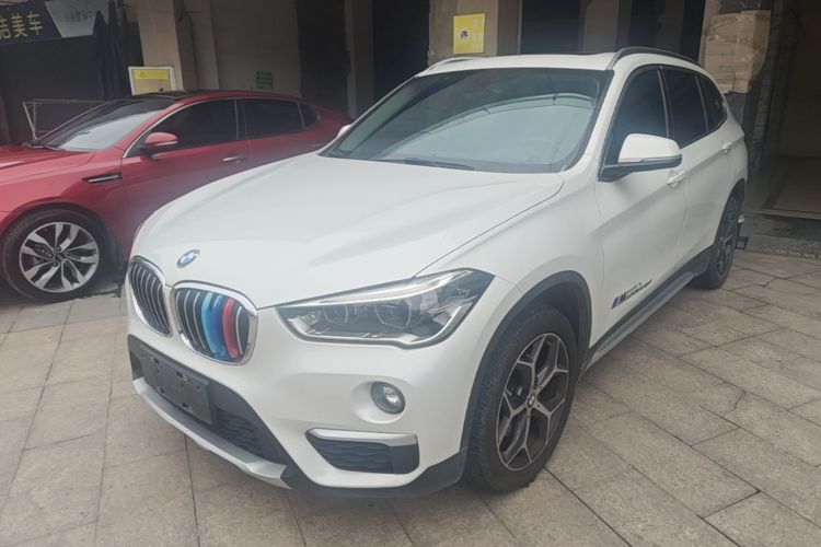 BMW X1 2019 #2 BMW X1 2019 car image #2