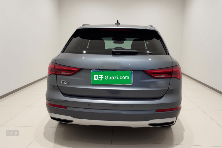 Audi Q3 2020 car image #6