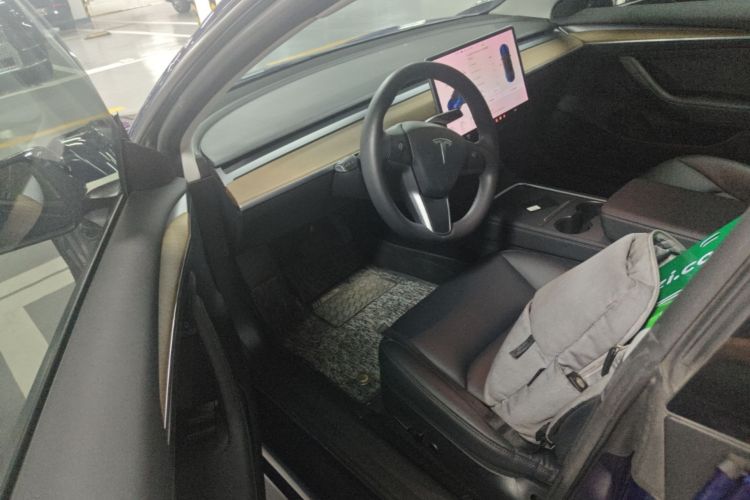 Tesla Model 3 2021 صورة سيارة #12
