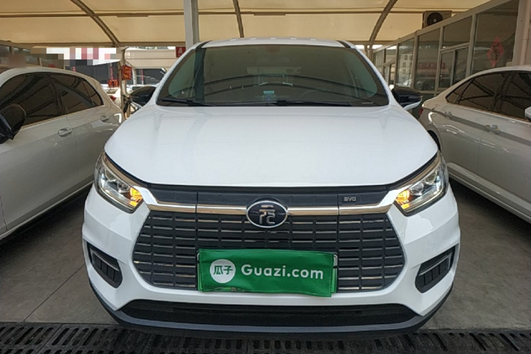 BYD Yuan New Energy 2020 car image #3
