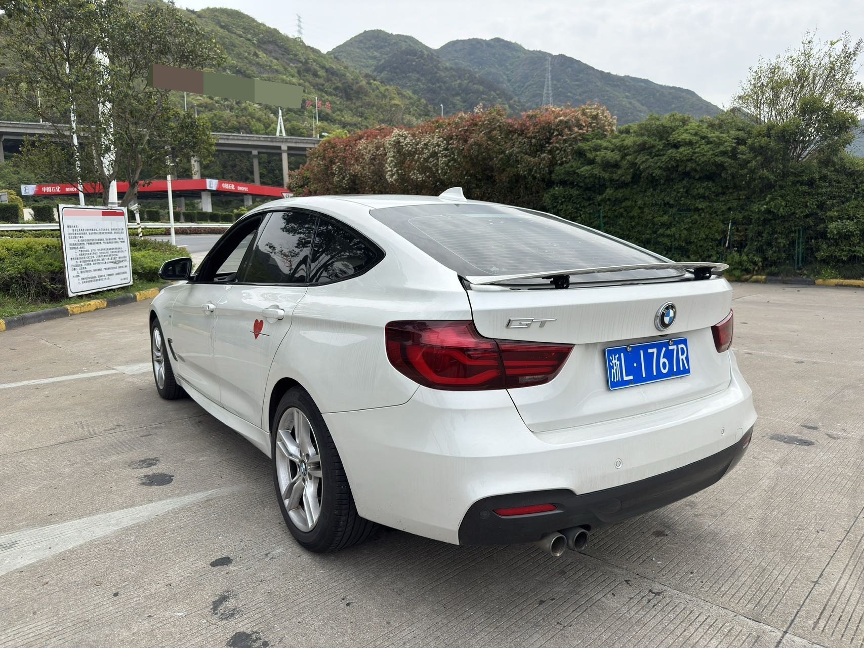 BMW 3 Series GT 2020 imagem de carro #7