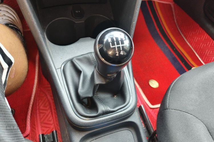 Volkswagen Polo 2018 #16 Volkswagen Polo 2018 car image #16