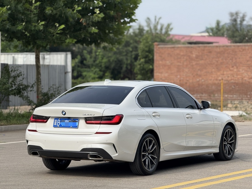 BMW 3 Series 2021 #9 BMW 3 Series 2021 car image #9