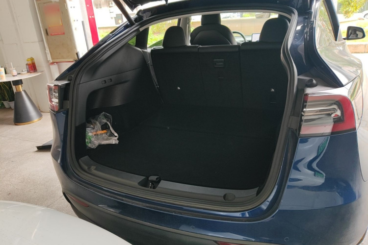 Tesla Model Y 2021 #19 Tesla Model Y 2021 immagine di auto #19
